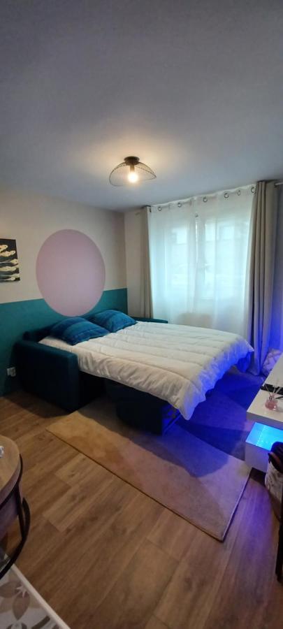 Le Pourpre Apartment Chelles  Exterior photo